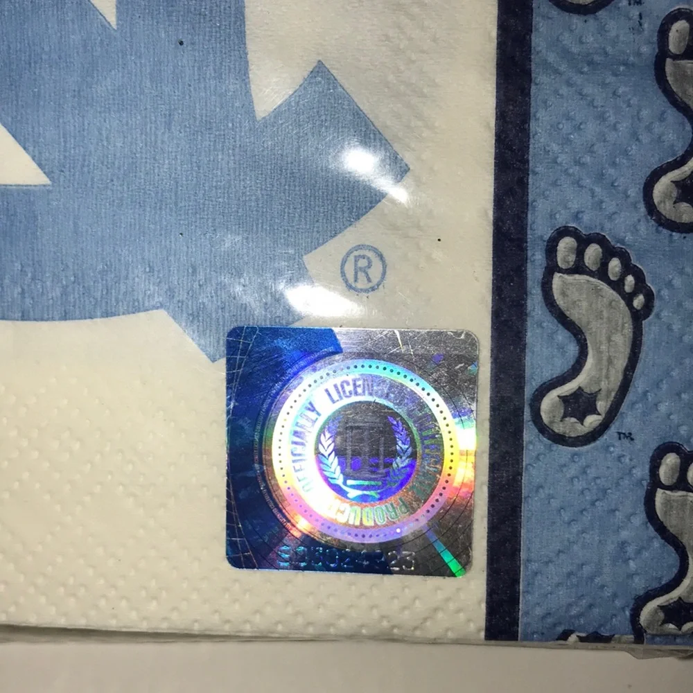 NIP Set/4 UNC Napkins